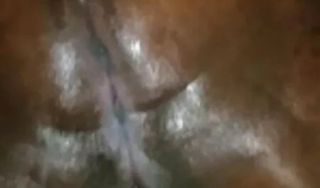 Mies ottaa kuvia samalla, kauneimmat seksivideot kun hänen tyttöystävänsä neuvottelee.