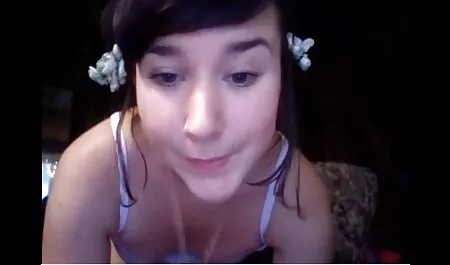 Kaunis tyttö makeisia anaali seksivideoita