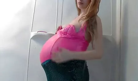 Alaston vanhat seksi videot self-turn kameran edessä