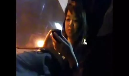 Blondi on istutettu ylilauta seksi video iso musta kukko.