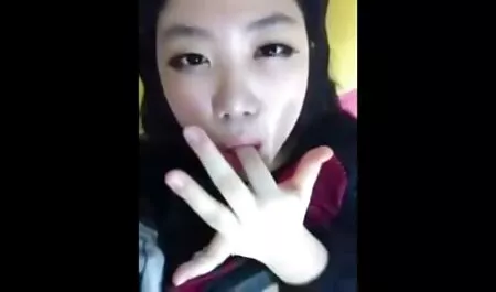 Ryhmä Venäjän poebon ulkopuolella kanssa teini seksi videot a slut