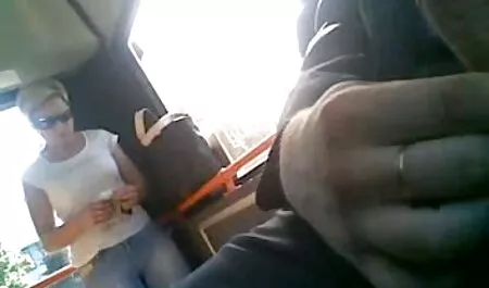 Ystävä ilmaisia seksi videoita aloittaa nartun tytön kanssa.
