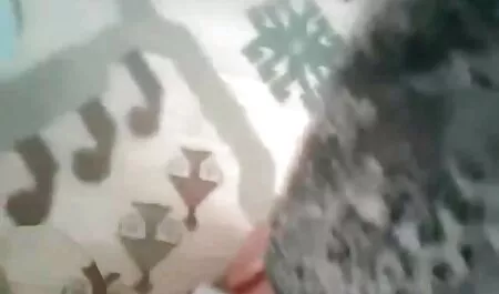 Rasva oli rasvaa, seksivideoita syöpä huoneessa.