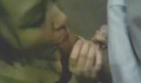 Onnea seksivideoita kaksi kelloa, kaksi blondia