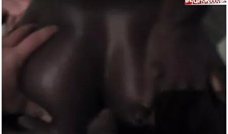 Kolme lesboa. julkkisten seksivideot