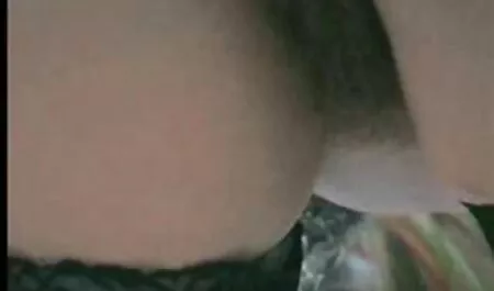 Taylor antoi hänelle pillupumpun ilmaisia seksi videoita peniksen.