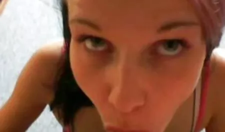 Avioero nähdä ankat ja uudet seksivideot kuvaaminen slut