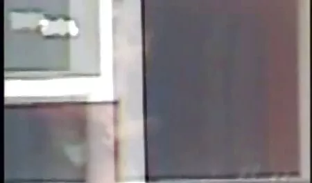 Naisia vaginassa mummo seksi videot pelien katselussa.