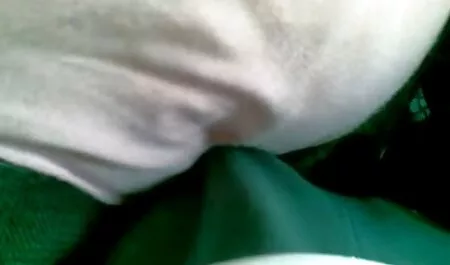Parhaat ystävät opettavat pareille venäläiset seksivideot oikeutta.