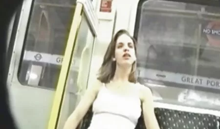 Venäläinen shikardi sängyssä seksivideoita ilmaisia