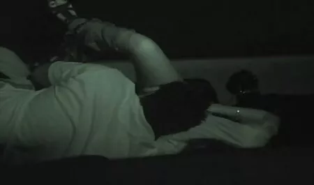 Venäläinen teini seksi videot kuvasi kotona pornovideon kameralle.