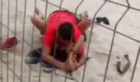 Lääkäri avasi ilmaiset kotimaiset seksivideot aikuisen kanssa