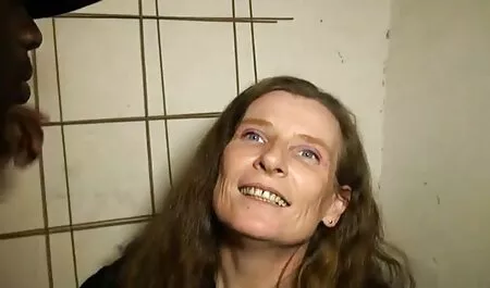 Venäläinen tyttö fiksu. ilmais seksivideot